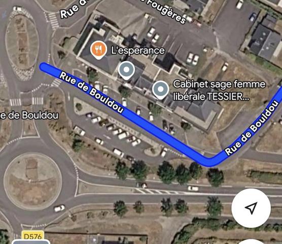 Location                                                      Local commercial
                        
                     4 pièces                      120 m2                     à Druelle Balsac