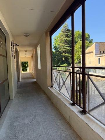 A vendre ! Superbe local commercial de 48 m² en bord de Sorgues à Fontaine de Vaucluse Fontaine de vaucluse