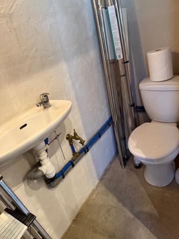 A vendre ! Superbe local commercial de 48 m² en bord de Sorgues à Fontaine de Vaucluse Fontaine de vaucluse