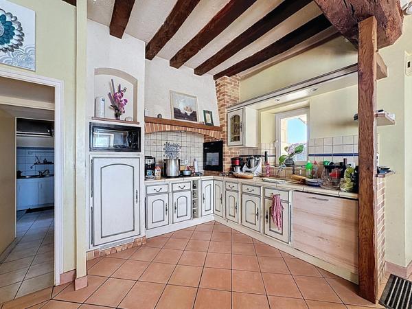 propriété 26Ha + maison + bâtiments agricoles + piste