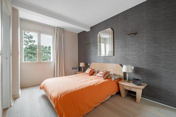 T5 vue mer 3 suites stationnement.