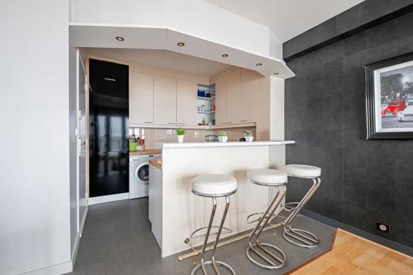 T5 vue mer 3 suites stationnement.