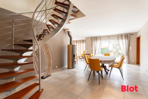 Maison 5 pièce(s)