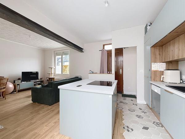 A VENDRE Maison Angers St Leonard/Les Justices-garage-jardin