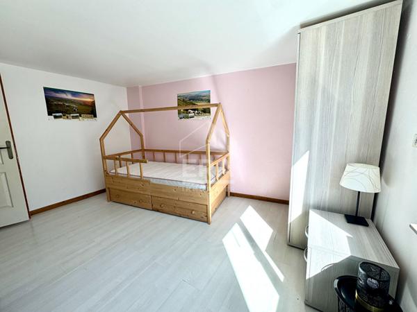 Maison Saint Martin Boulogne 5 pièces, 3 chambres, salon, salle à manger