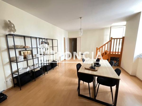 Appartement 4 pièces T4 F4 111.38 m² à Villeneuve Sur Lot 47300 à vendre