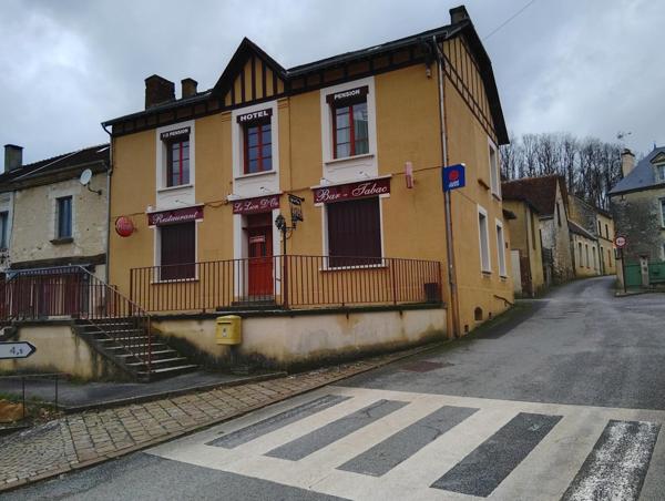 Local Commercial à SAINT-MARD-DE-RENO, 61400 - 6 pièces 139m²