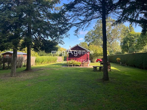 Terrain à CONGE-SUR-ORNE, 72290 - 1800m²