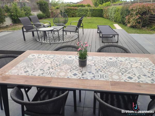 Charmante maison en pierre centre de Saint-Berthevin