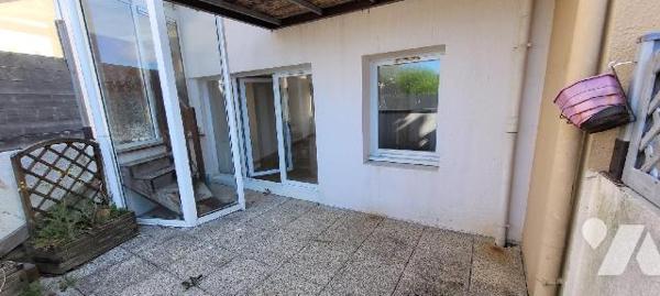 CAMARET SUR MER - En front de mer - Appartement de type 3 (54m²) ayant coin cuisine ouvert sur ...