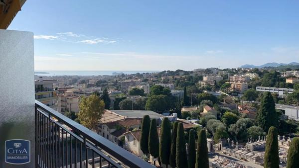 Appartement à louer 1 pièce 32.28m²