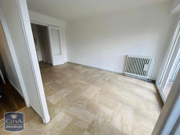 Appartement à louer 1 pièce 32.28m²