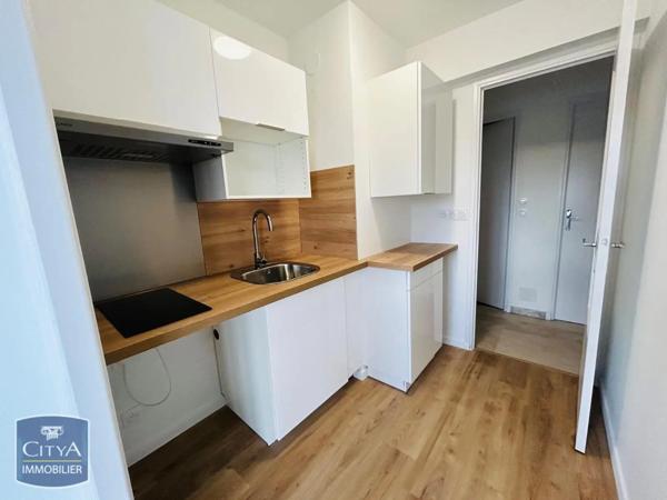 Appartement à louer 1 pièce 32.28m²