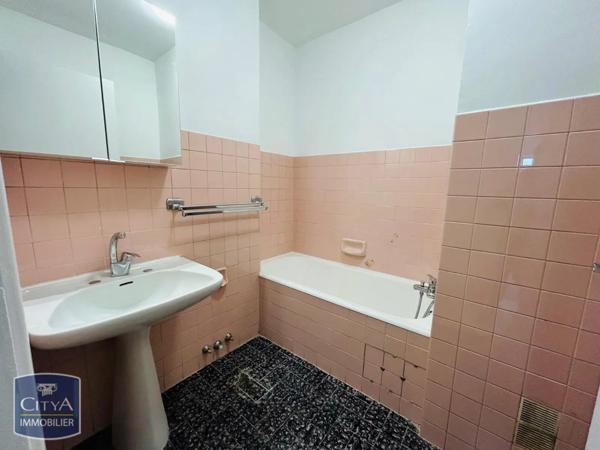 Appartement à louer 1 pièce 32.28m²