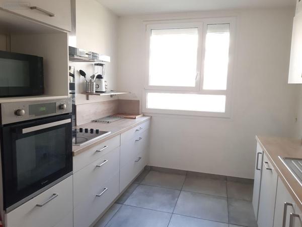 Appartement à vendre à Rennes en Ille-et-Vilaine (35000), ref : 010/2248   
Sud