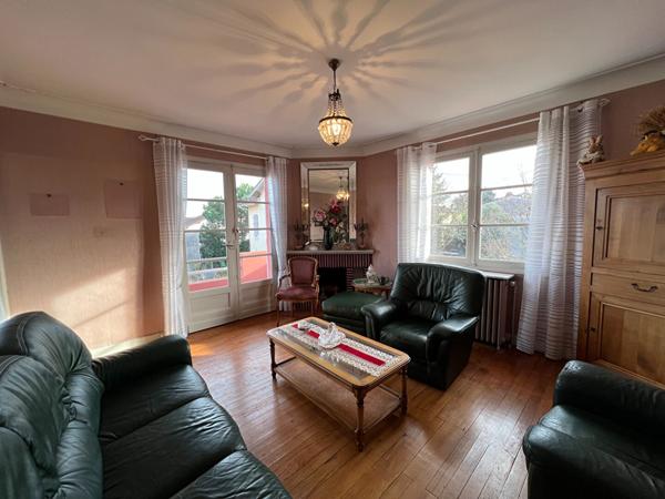 A vendre Maison Mont De Marsan Médiathèque 5 chambres double-garage jardin