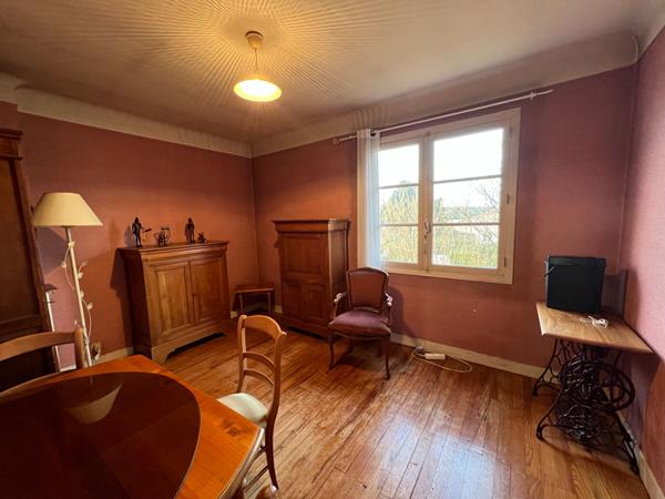 A vendre Maison Mont De Marsan Médiathèque 5 chambres double-garage jardin