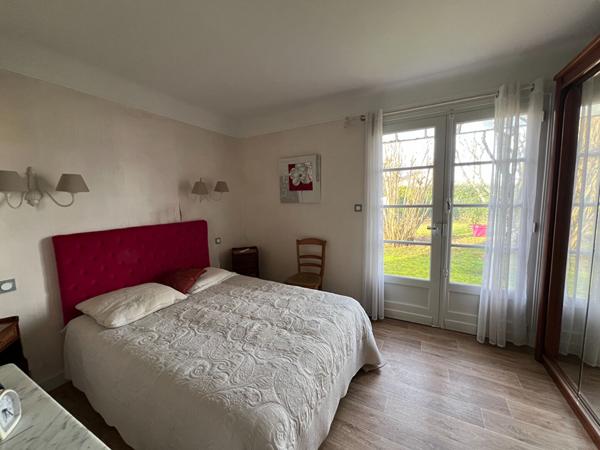 A vendre Maison Mont De Marsan Médiathèque 5 chambres double-garage jardin