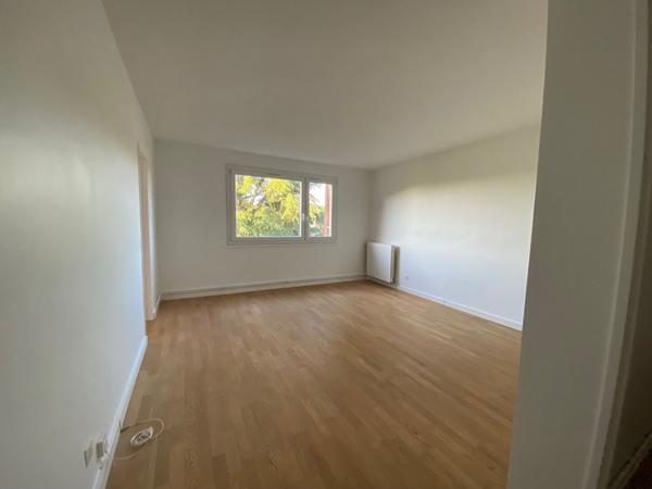 Appartement Buc 4 pièce(s) 73 m2