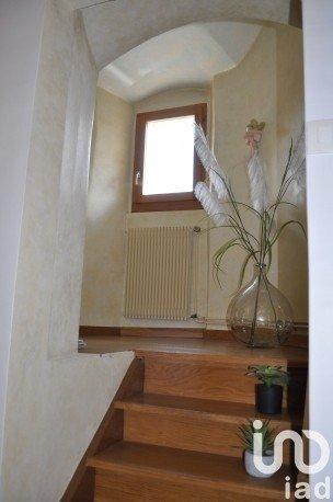 Appartement 5 pièces de 160 m² à Ornans (25290)