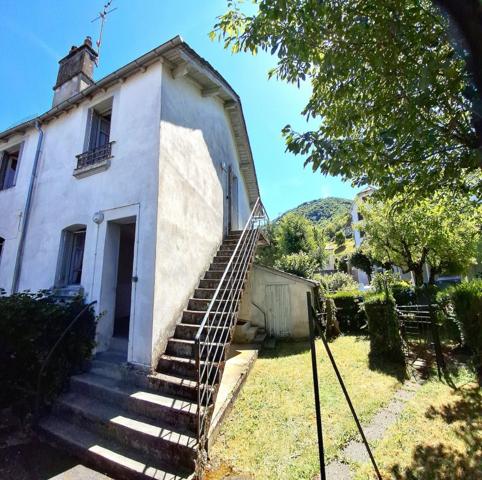 Vente / Maison à Vic-sur-Cère (15800)