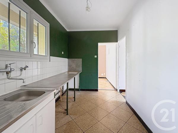 Maison à vendre  5 pièces - 75,07 m2 ARLES - 13