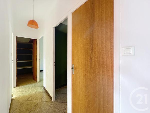 Maison à vendre  5 pièces - 75,07 m2 ARLES - 13