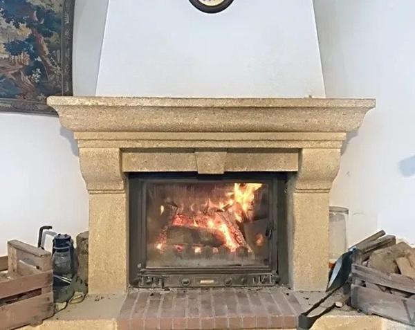 MAISON T5/T6 de 110m2 + MAISON ANNEXE 28m2