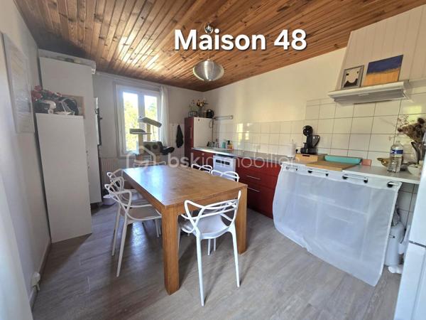 Immeuble de 182 m²