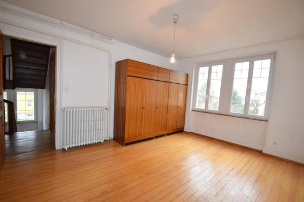 Maison bourgeoise des années 30 - Jardin de plus de 20 ares