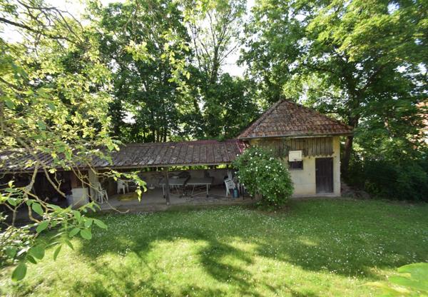 Maison bourgeoise des années 30 - Jardin de plus de 20 ares