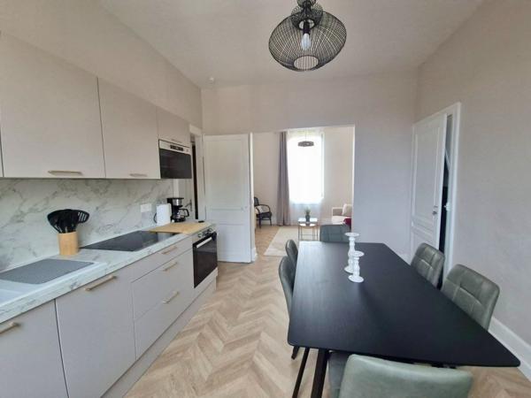 A LOUER APPARTEMENT T3 MEUBLE A CAUDEBEC LES ELBEUF (76320)- Réf BINA-1ETG-FACE