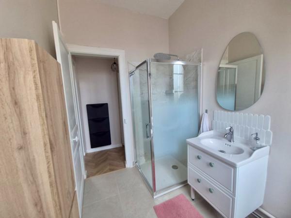 A LOUER APPARTEMENT T3 MEUBLE A CAUDEBEC LES ELBEUF (76320)- Réf BINA-1ETG-FACE