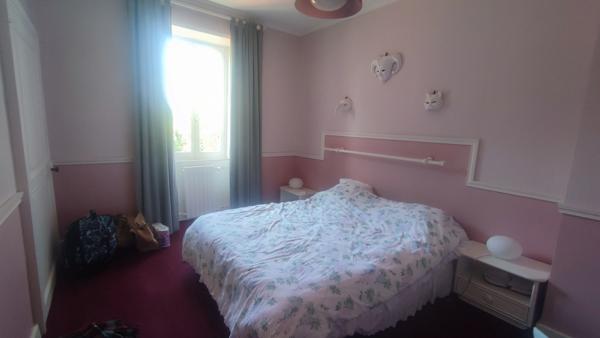 Belle Demeure – Dépendances en Pierre Thaire 9 pièce(s) m2