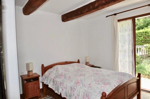 Dpt Alpes de Haute Provence (04), à vendre CASTELLANE maison 5 pièces - 143 m² - Terrain de 1143 m² - Plain pied