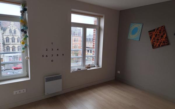 Appartement à louer    4 pièces •  Armentières