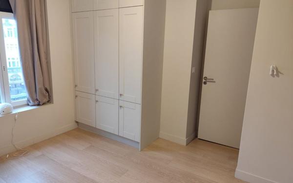 Appartement à louer    4 pièces •  Armentières