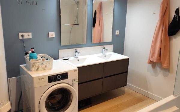 Appartement à louer    4 pièces •  Armentières