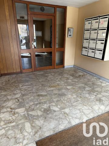 Appartement à vendre 2 pièces 57 m² Le Chambon-Feugerolles