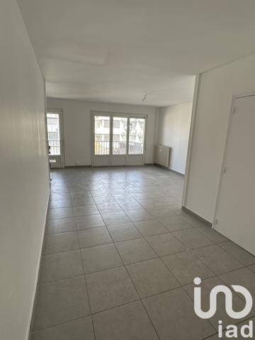 Appartement à vendre 2 pièces 57 m² Le Chambon-Feugerolles