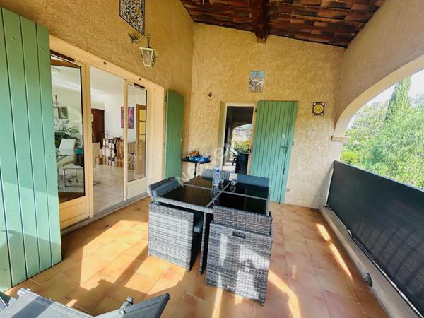 La Ciotat Maison de 182 m² composée de 2 appartements indépendants sur un terrain de 1057 m²