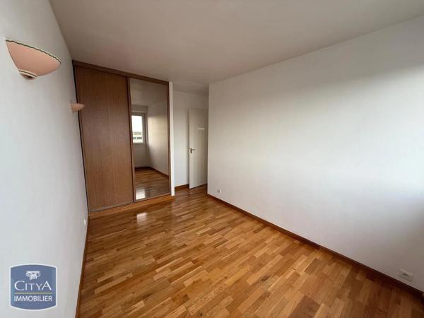 Appartement à louer 3 pièces 60.96m² Arras (62000)