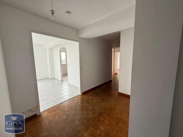Appartement à louer 3 pièces 60.96m² Arras (62000)
