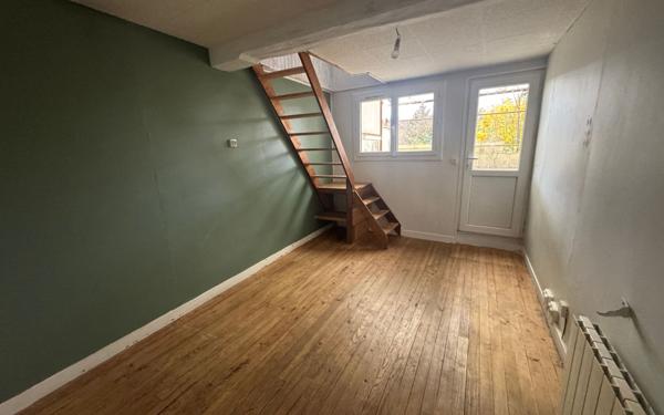 Maison à vendre    3 pièces • 43,33 m2 Conches-en-Ouche