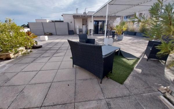 Appartement à vendre    3 pièces • 80,45 m2 Castelnau-le-Lez