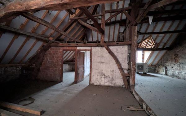 Maison à vendre    11 pièces •  Le Pont-de-Beauvoisin