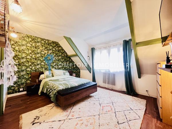 Maison
                                                                                                                                                                                                                                                                                                                        5 pièce(s)                                                                                                                                                                                                          3 chambre(s)                                                                                                                                                                                                          122  m²