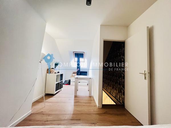 Maison
                                                                                                                                                                                                                                                                                                                        5 pièce(s)                                                                                                                                                                                                          3 chambre(s)                                                                                                                                                                                                          122  m²