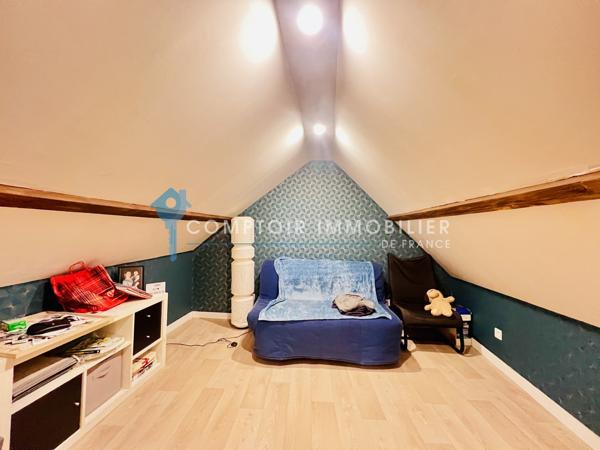 Maison
                                                                                                                                                                                                                                                                                                                        5 pièce(s)                                                                                                                                                                                                          3 chambre(s)                                                                                                                                                                                                          122  m²