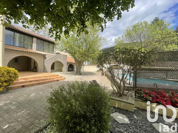 Maison à vendre 9 pièces 335 m² Le Martinet